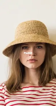 Panama hat - Valentina Grishina