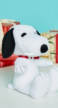 Love Sewing Magazine - Snoopy Toy - Free