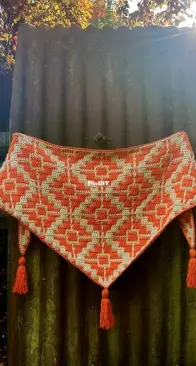 Red Sparrow Crochet - Esme Crick - Moth Shawl