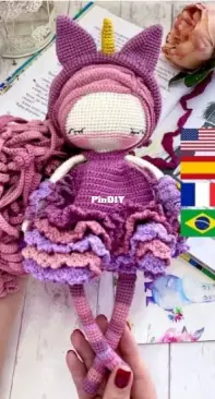 Crochet Confetti Shop - Irina Moilova - Friendly Unicorn - Unicornio Amistosa - Spanish